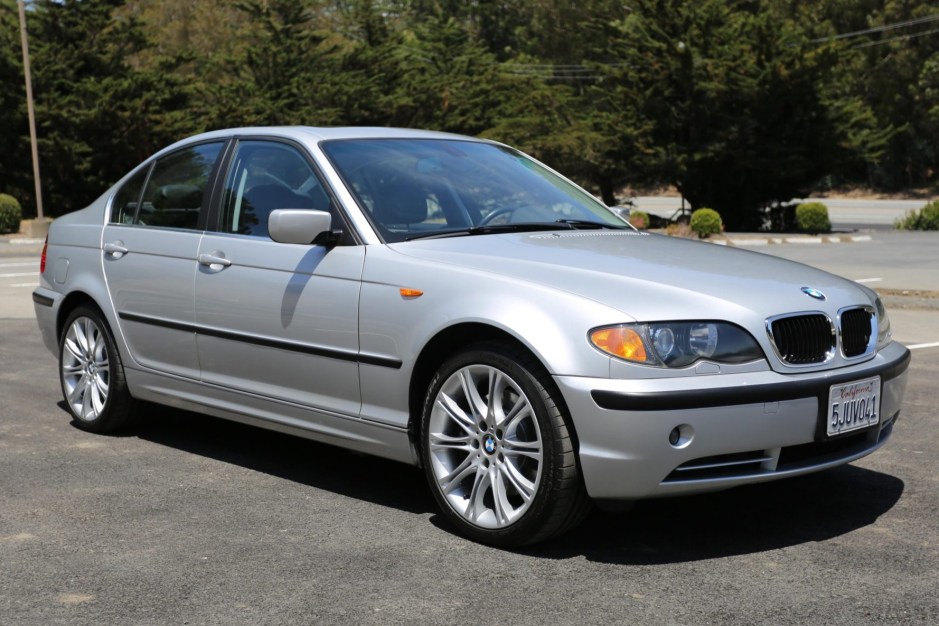 bmw 330xi - Hình 3