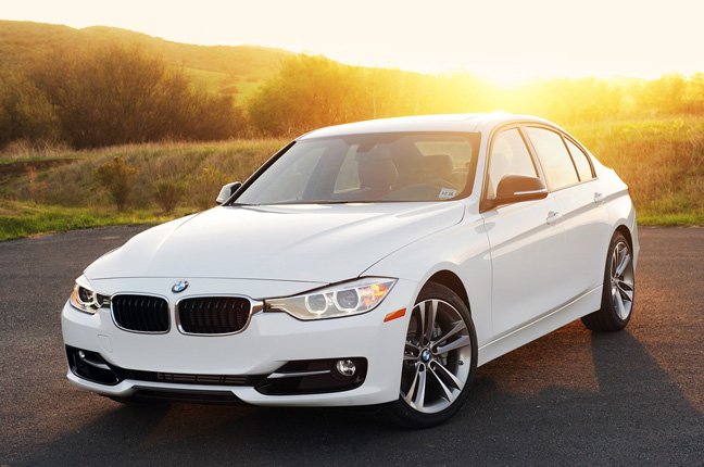 BMW 335: Đẳng Cấp Hiệu Suất Và Sức Hút Vượt Thời Gian 1 bmw 335 - Hình 4