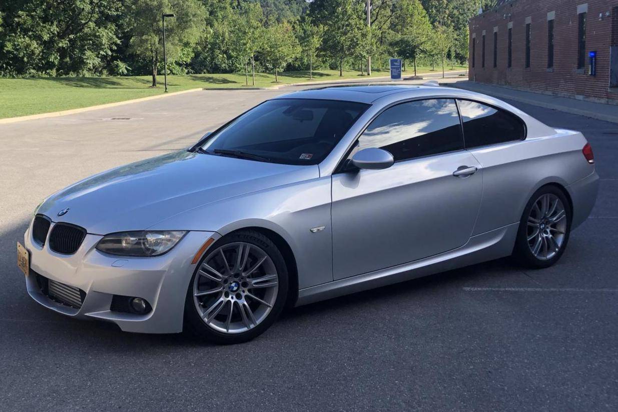 bmw 335i coupe - Hình 4