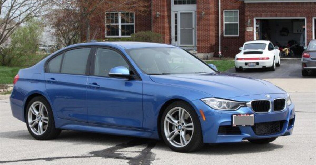 BMW 335i M Sport: Đẳng Cấp Hiệu Suất Và Phong Cách Thể Thao Đích Thực 3 bmw 335i m sport - Hình 3
