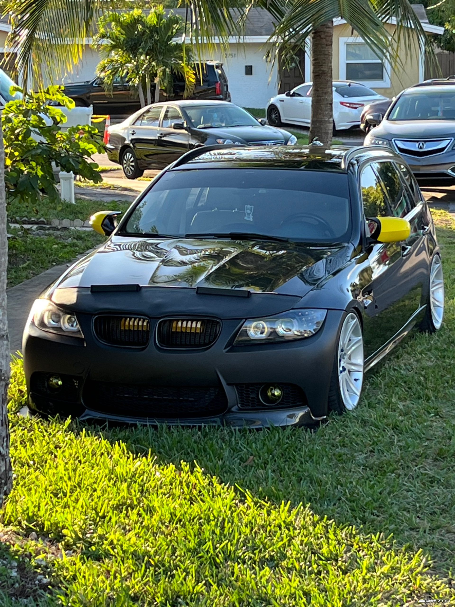 BMW 338i: Huyền Thoại Động Cơ 6 Xi Lanh Thẳng Hàng Và Những Điều Chưa Kể 5 bmw 338i - Hình 1
