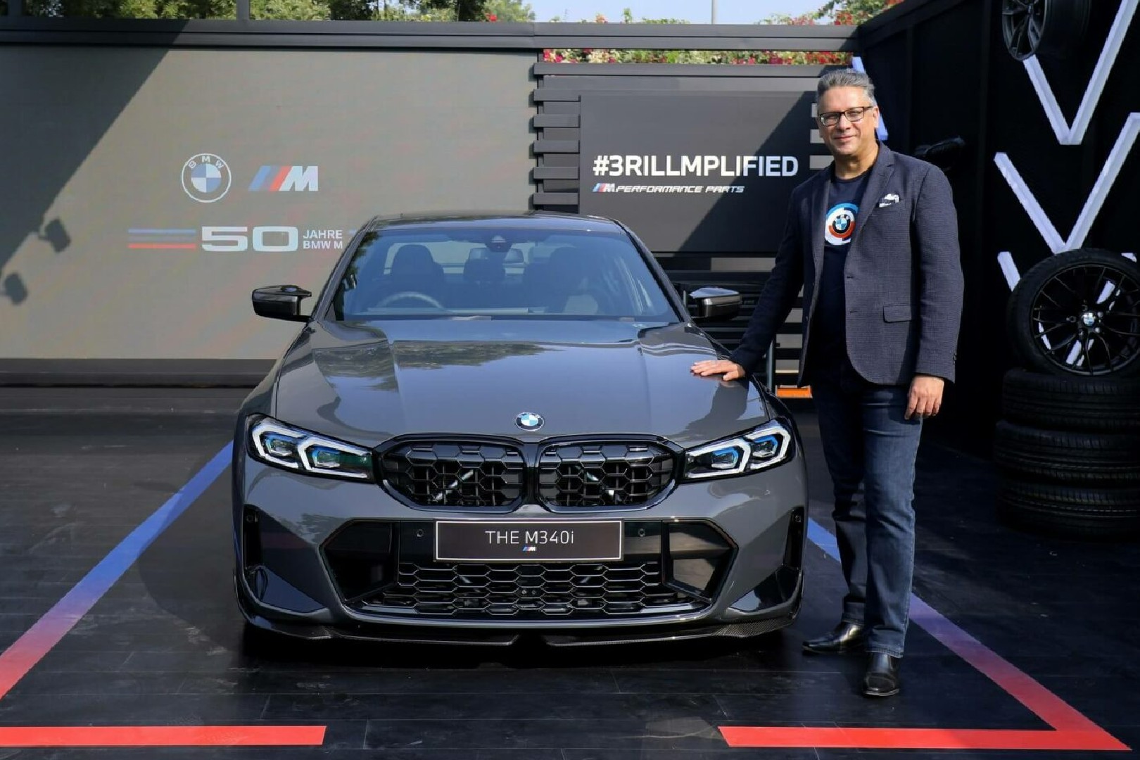 bmw 340i - Hình 3