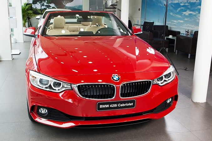 BMW 4 Chỗ Mui Trần: Đẳng Cấp Xe Sang Mui Xếp 4 Chỗ Đáng Mua Nhất 2025 1 bmw 4 chỗ mui trần - Hình 5
