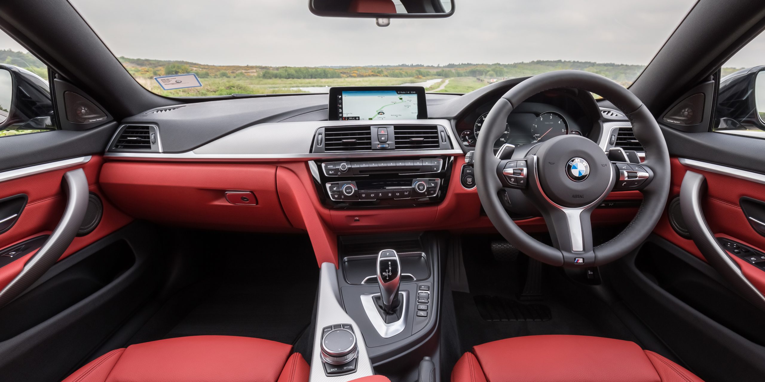 bmw 4 series interior - Hình 1