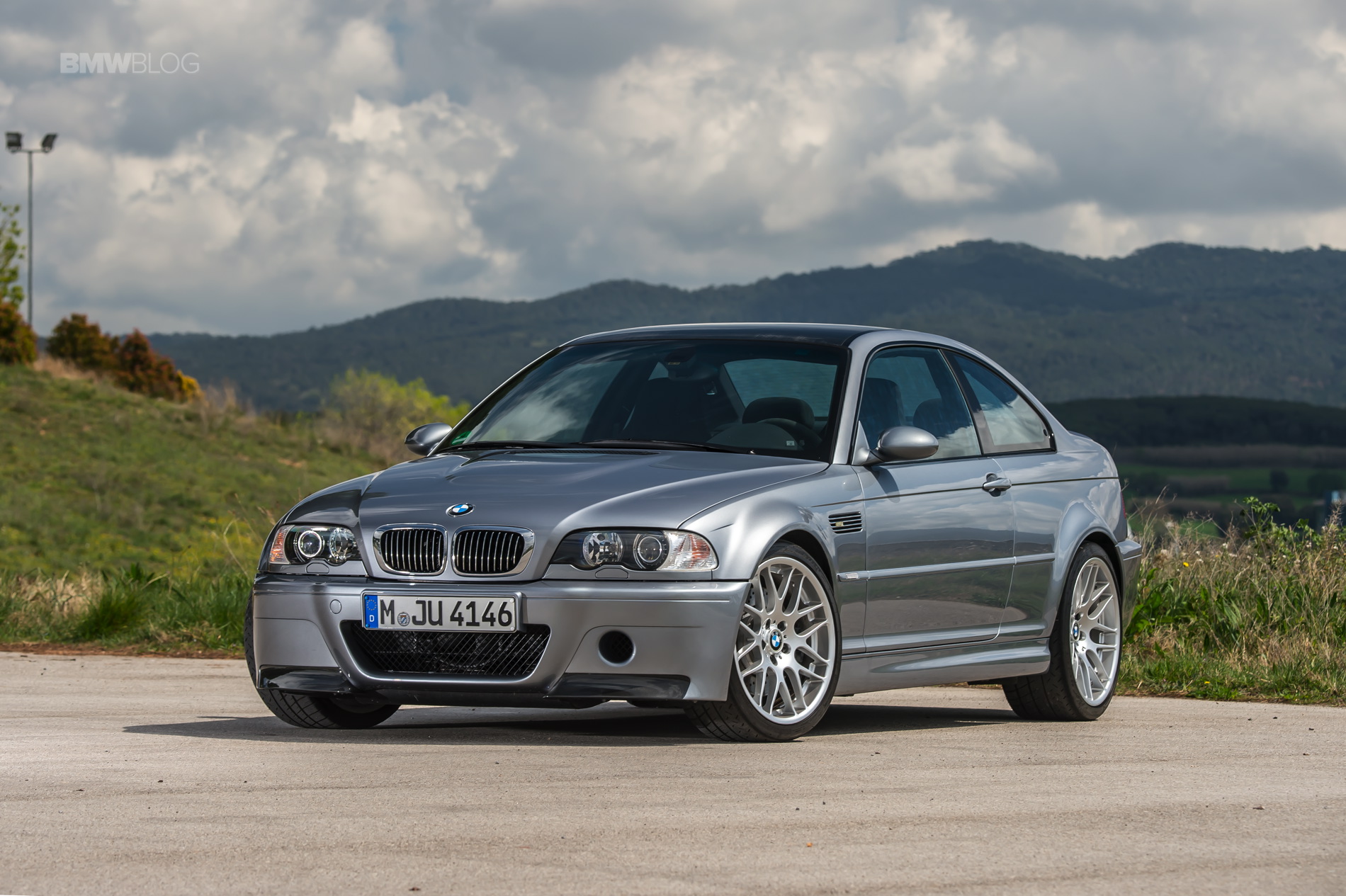 bmw 4.0 v8 - Hình 2