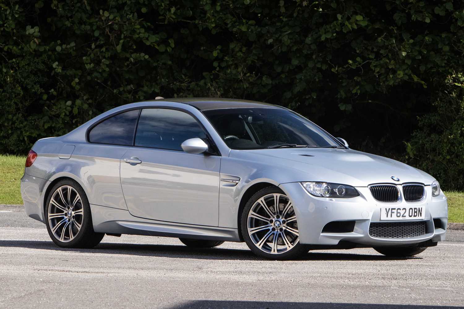 bmw 4.0 v8 - Hình 1