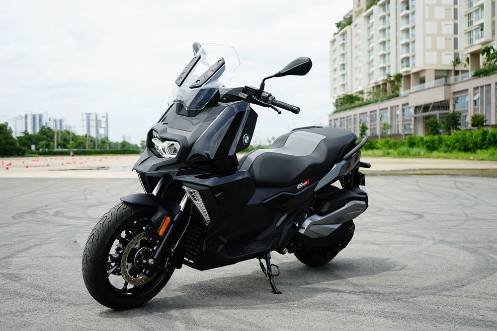 BMW 400X: Đánh Giá Chi Tiết Mẫu Xe Tay Đô Thị Cao Cấp Đáng Mua Nhất 2025 2 bmw 400x - Hình 2