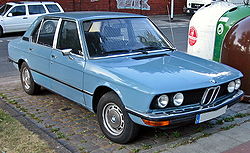 BMW 5 Series Wiki: Lịch sử, Các thế hệ và Mọi điều cần biết về dòng xe huyền thoại 1 bmw 5 series wiki - Hình 5