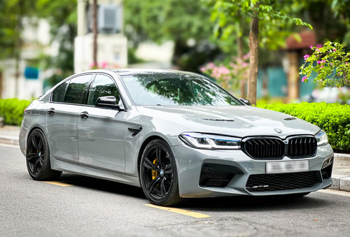 BMW 528i: Đẳng Cấp Sedan Hạng Sang – Động Cơ 4 Xi Lanh Mạnh Mẽ Và Tiết Kiệm 2 bmw 528i - Hình 4
