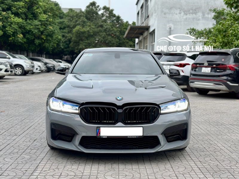 BMW 528i Cũ: Lựa Chọn Sang Trọng Đáng Giá Hay Cạm Bẫy Tài Chính? 2 bmw 528i cũ - Hình 4