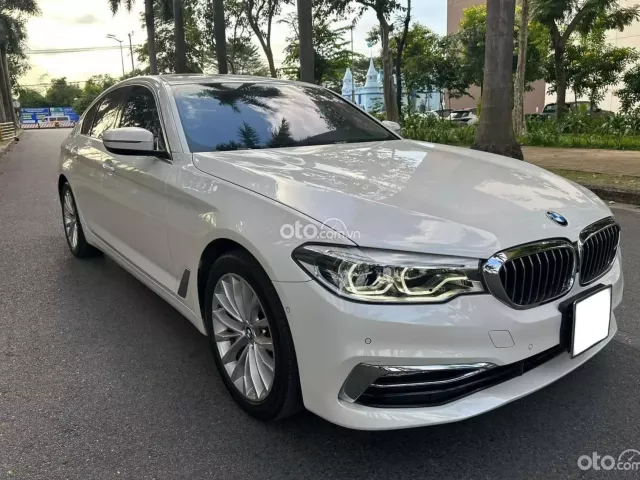BMW 530i 2019 Giá Bao Nhiêu? Đánh Giá Chi Tiết Từ A-Z Cho Người Mua 2 bmw 530i 2019 giá - Hình 4