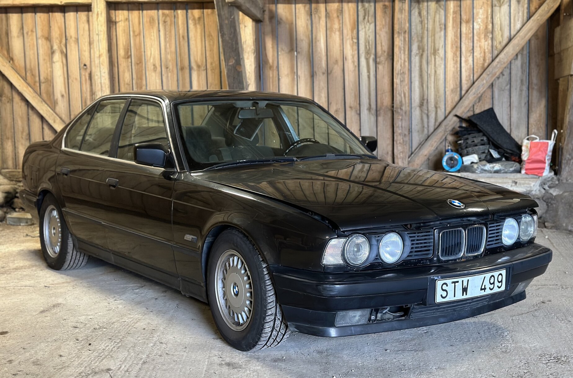 BMW 535: Đẳng Cấp Sedan Hạng Sang Với Hiệu Suất Vượt Trội 3 bmw 535 - Hình 2