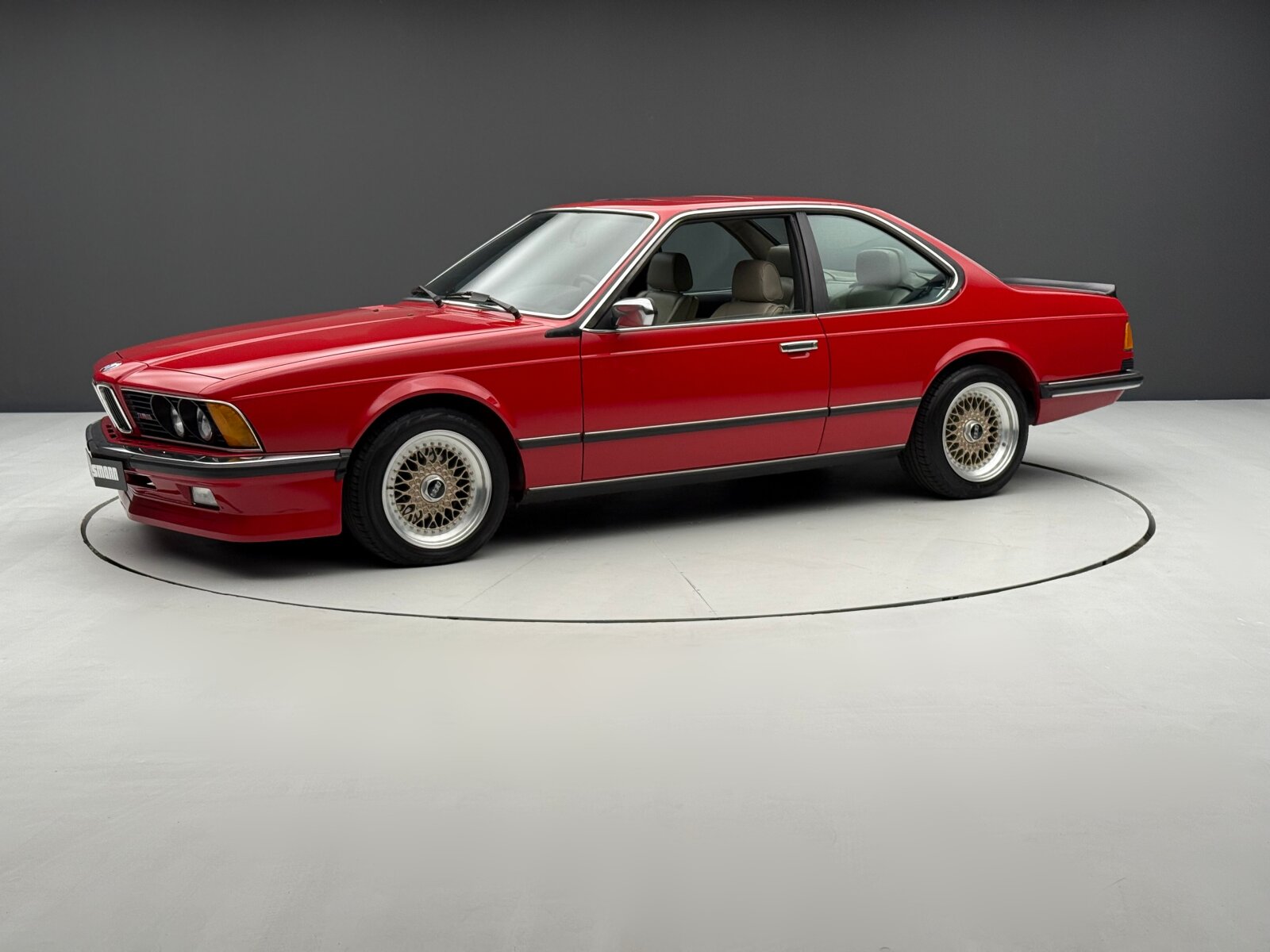 BMW 635: Huyền Thoại Grand Tourer Định Nghĩa Đẳng Cấp Xe Coupé Hạng Sang 3 bmw 635 - Hình 2