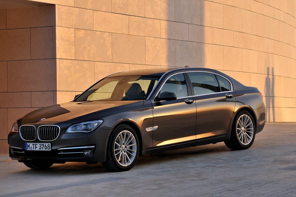 BMW 730i 2014: Đẳng Cấp Sedan Hạng Sang Và Những Điều Cần Biết Trước Khi Mua 5 bmw 730i 2014 - Hình 1