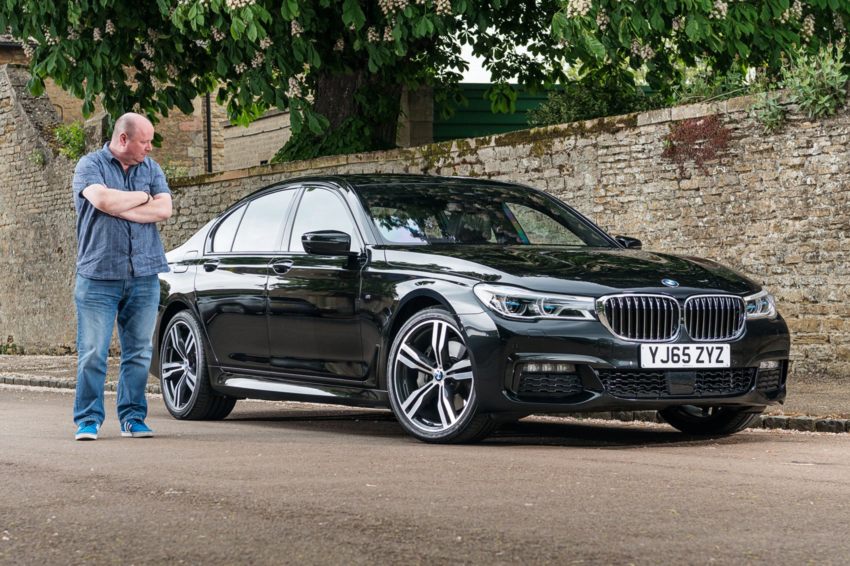 BMW 730Li 2016 Specs: Đánh giá chi tiết thông số kỹ thuật và trải nghiệm thực tế 4 bmw 730li 2016 specs - Hình 2