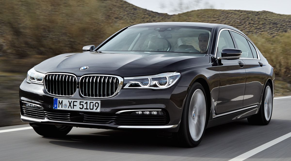 BMW 730Li 2016 Specs: Đánh giá chi tiết thông số kỹ thuật và trải nghiệm thực tế 3 bmw 730li 2016 specs - Hình 3