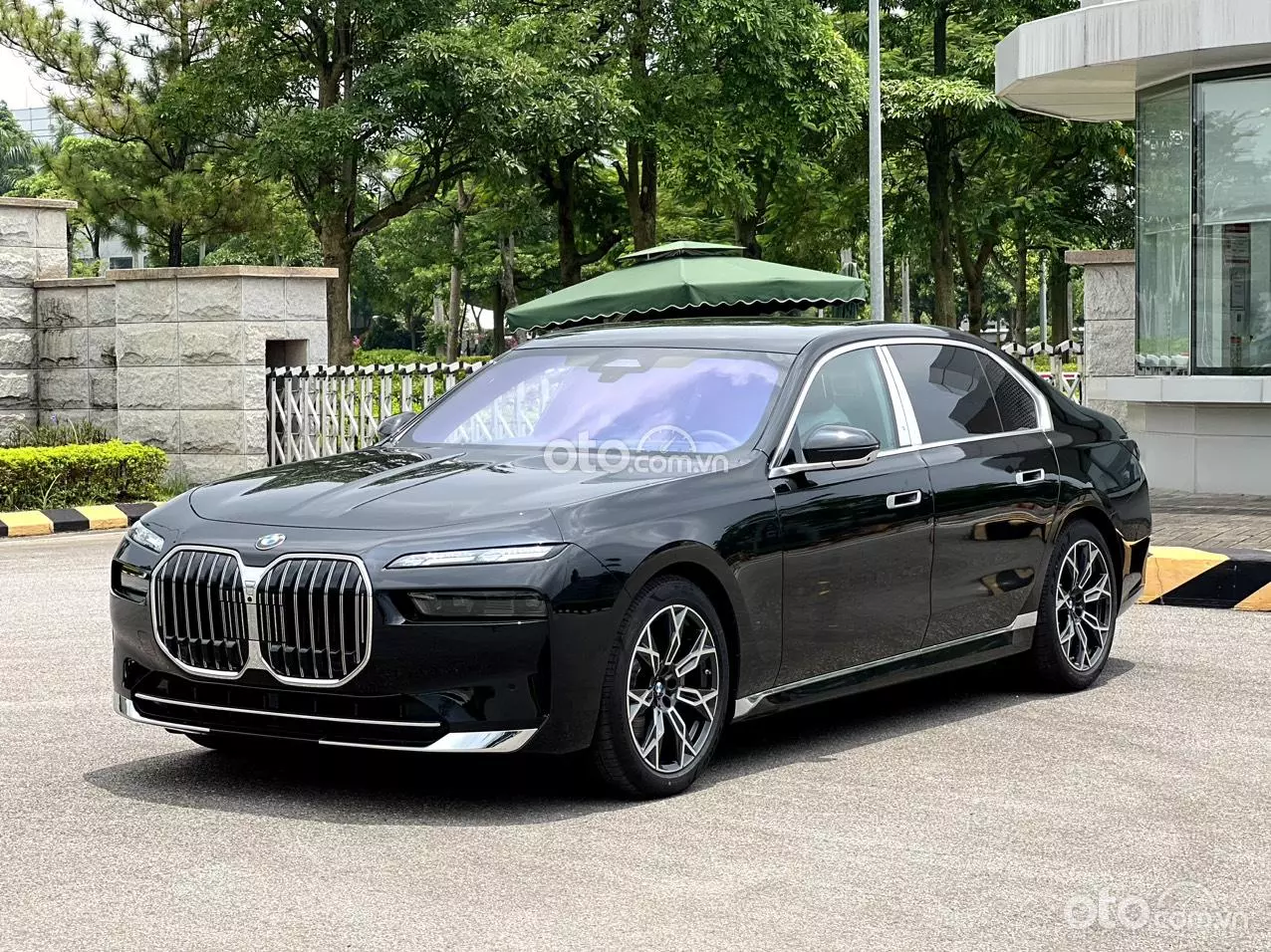 bmw 735i
