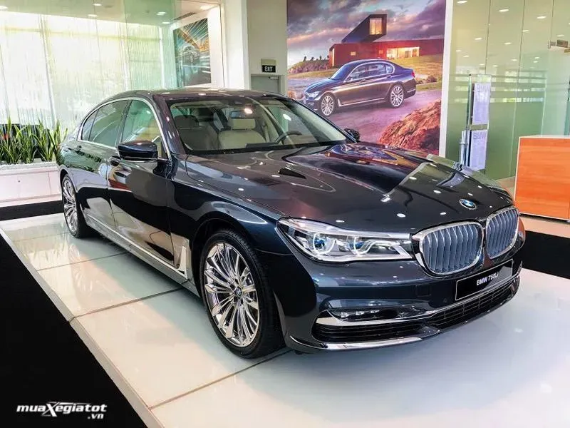 BMW 750Li Giá Bao Nhiêu? Phân Tích Chi Tiết Bảng Giá, Lăn Bánh & So Sánh Phiên Bản 2024 4 bmw 750li giá - Hình 1