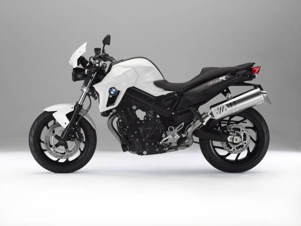 BMW 800R: Đánh giá chi tiết mẫu naked bike huyền thoại của Đức 4 bmw 800r - Hình 2