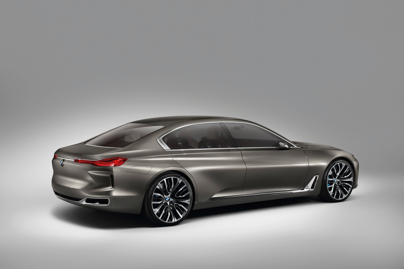 bmw 9 series - Hình 3