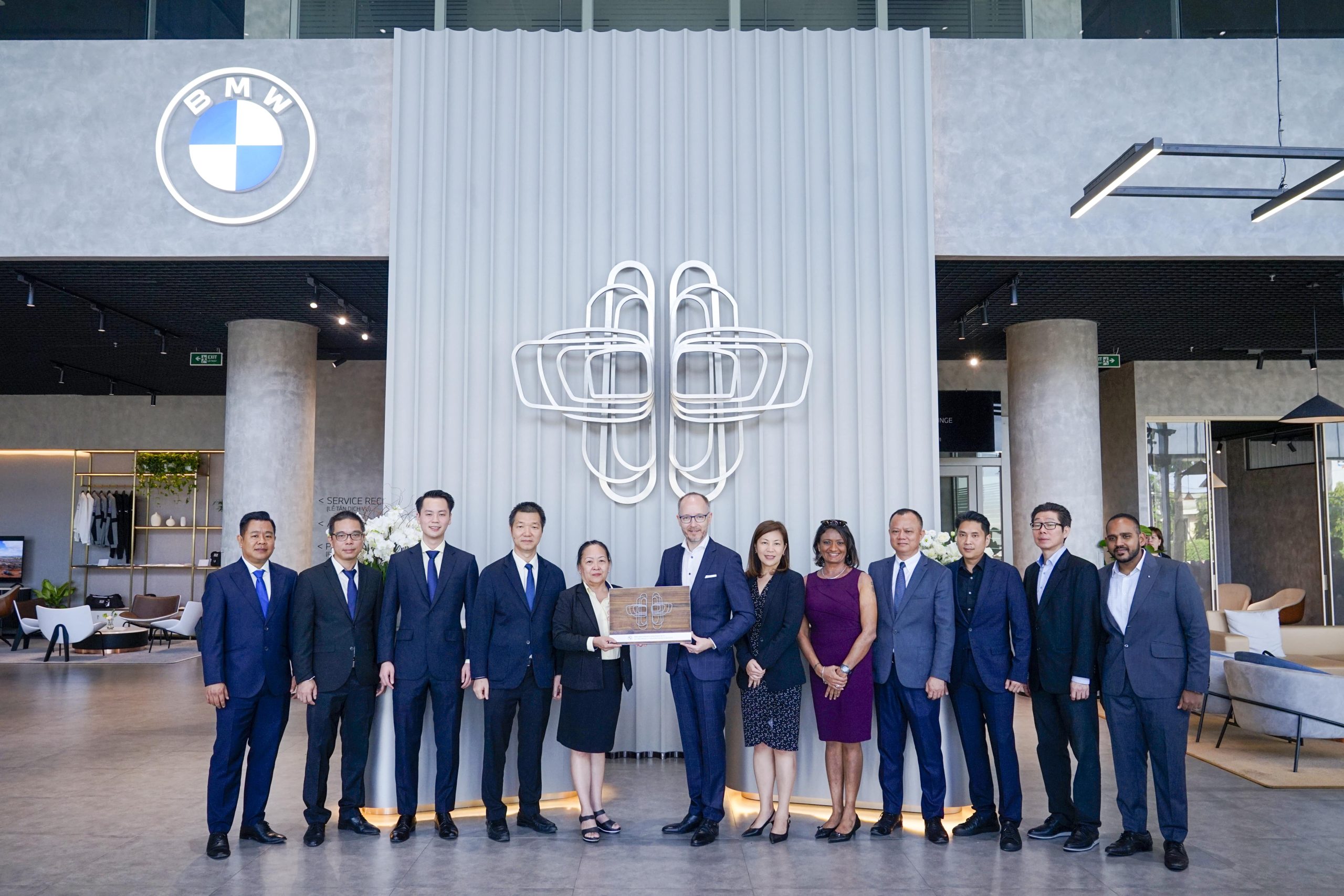 BMW Bình Dương: Đại Lý Ủy Quyền Chính Hãng, Dịch Vụ Chuẩn Đức Tại Bình Dương 1 bmw bình dương - Hình 5
