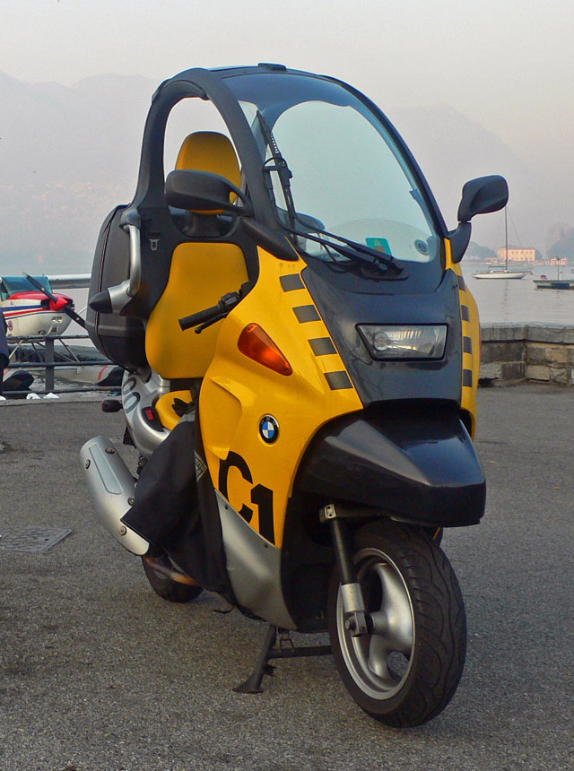 BMW C1: Huyền Thoại Xe Tay Ga Có Mái Che Duy Nhất Từ BMW 5 bmw c1 - Hình 1