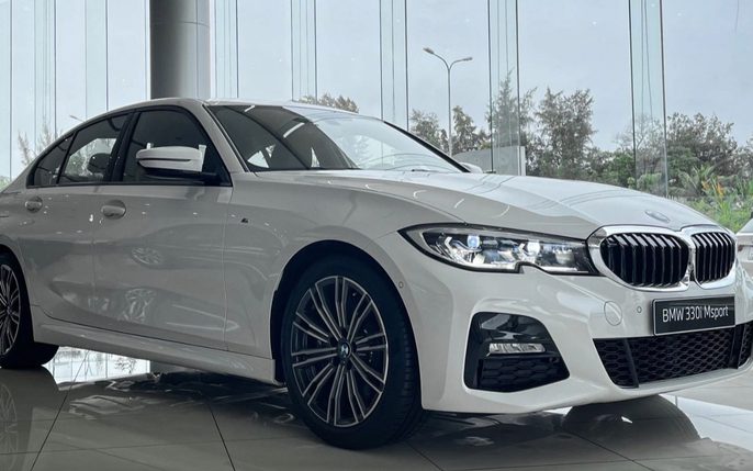 BMW C300: Sự Thật Về Mẫu Xe Gây Tranh Cãi Và Những Điều Cần Biết 4 bmw c300 - Hình 2