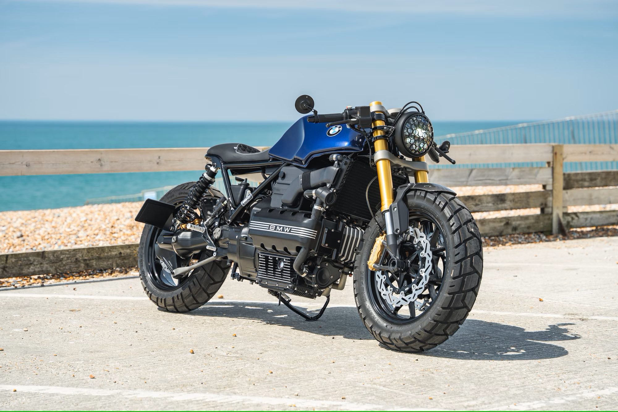 BMW Cafe Racer: Từ Huyền Thoại Đường Phố Đến Kiệt Tác Cá Nhân Hóa 1 bmw cafe racer - Hình 4