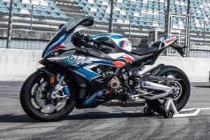 BMW CBR: Sự Thật Về Cụm Từ Gây Tranh Cãi Trong Giới Xe 1 bmw cbr - Hình 1