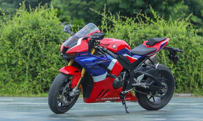 bmw cbr1000rr - Hình 2