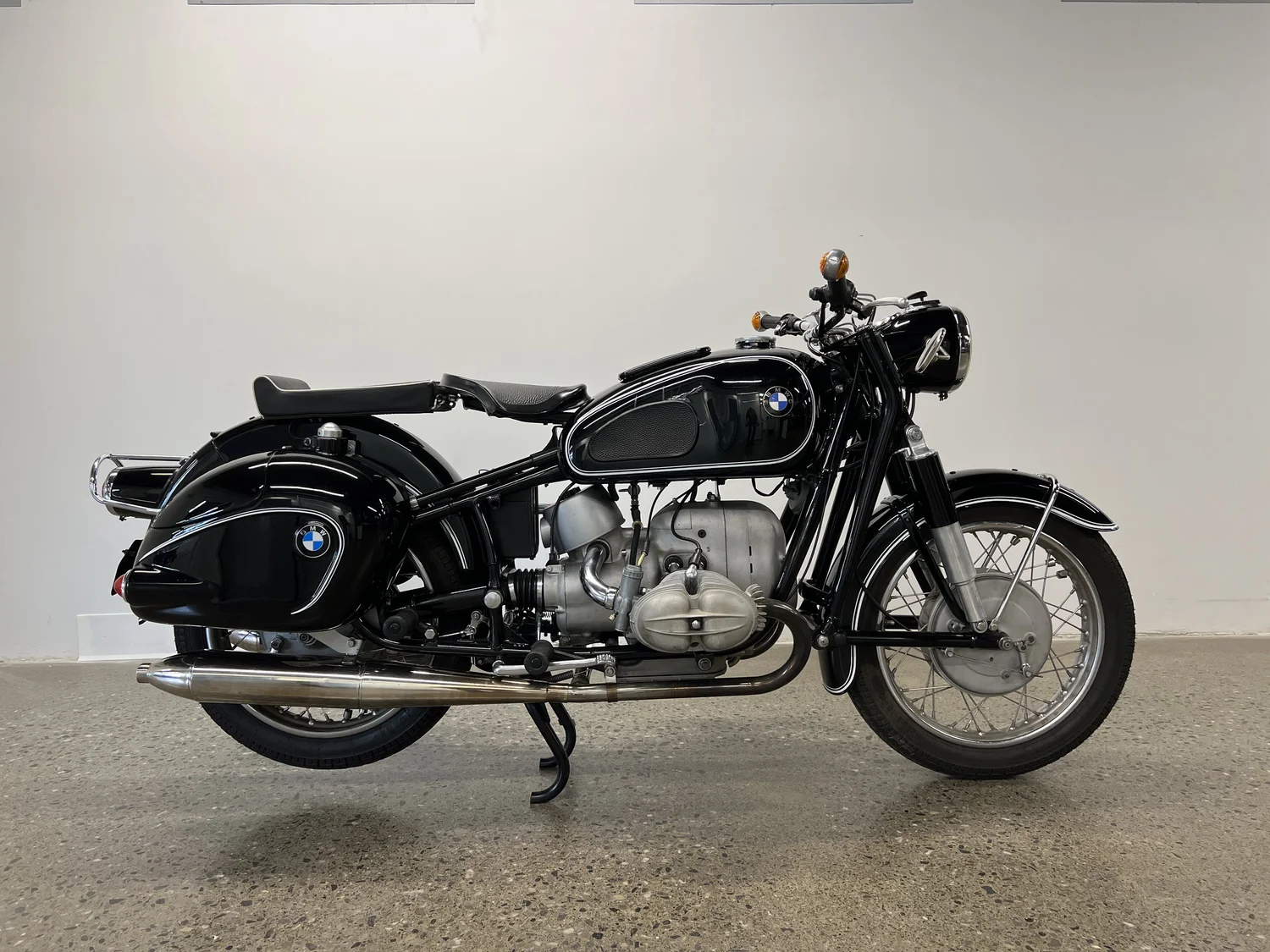 bmw classic motor - Hình 2