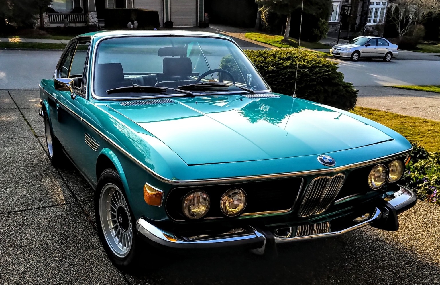 BMW Cổ: Huyền Thoại Bất Tử Trên Những Bánh Xe Và Giá Trị Sưu Tầm Vượt Thời Gian 3 bmw cổ - Hình 2