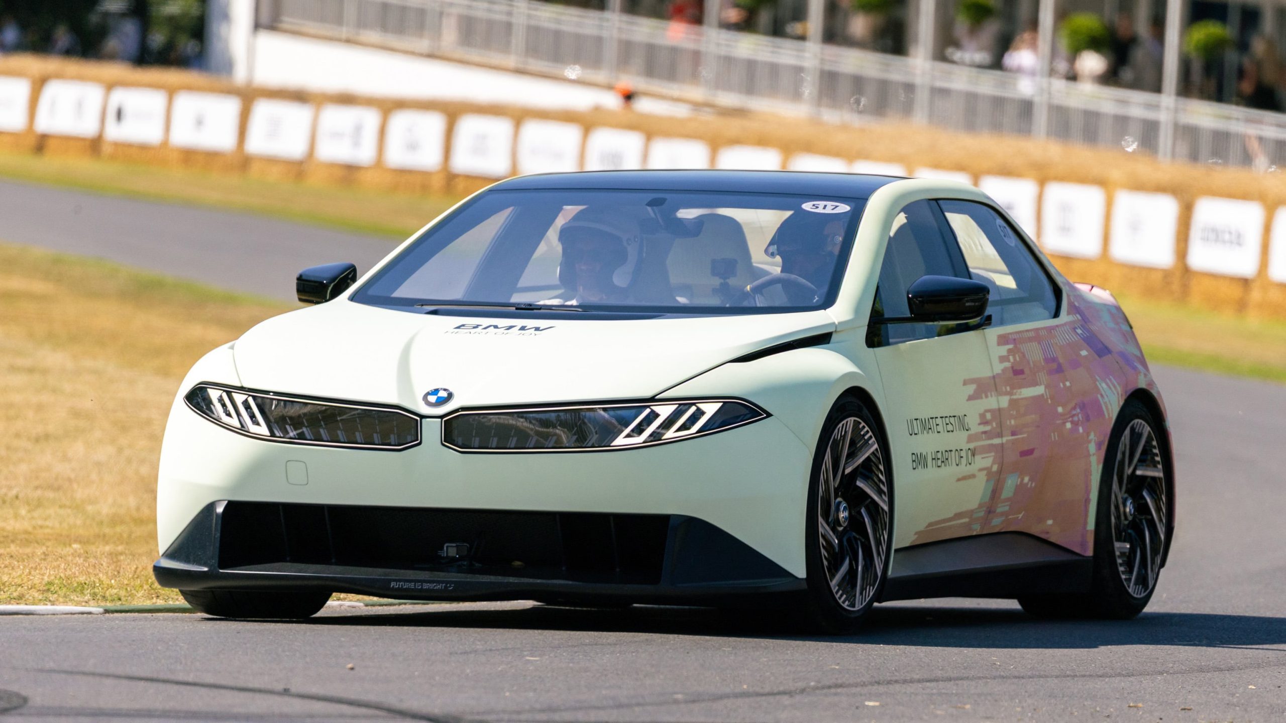 BMW Concept: Hành Trình Kiến Tạo Tương Lai Của Ngành Xe Hơi Hạng Sang 1 bmw concept - Hình 3