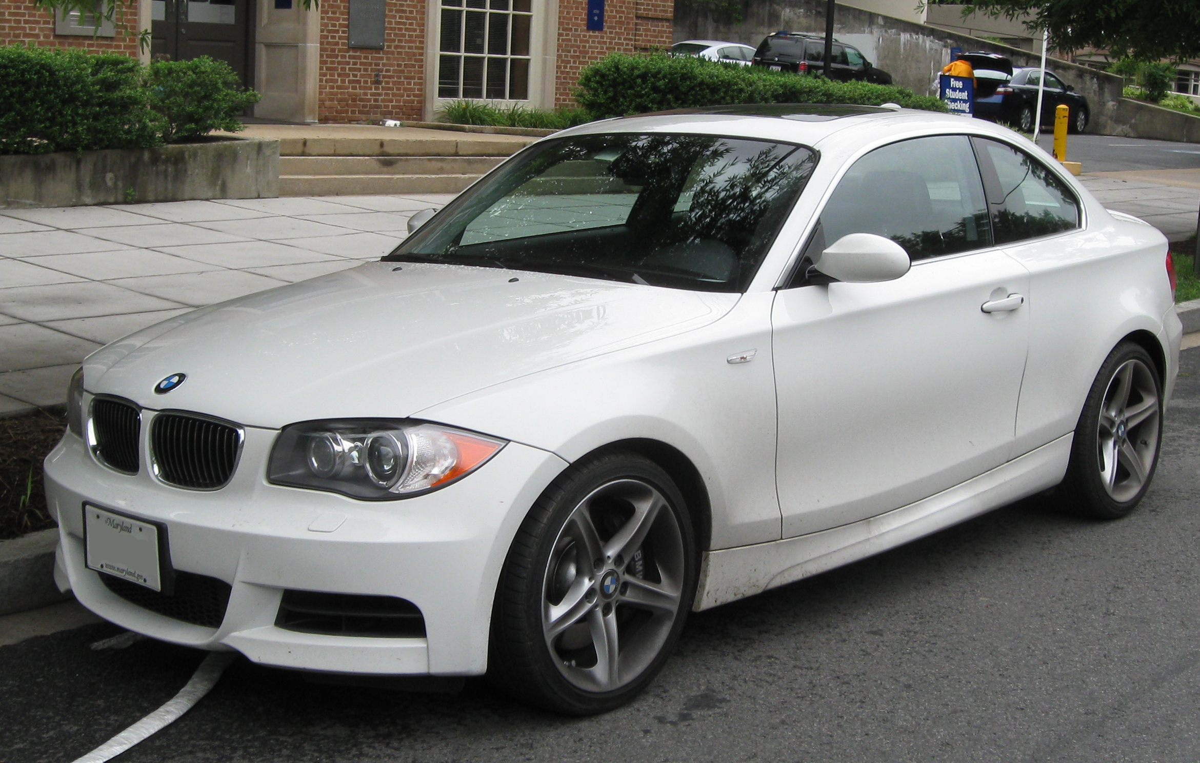 Kinh nghiệm săn BMW Coupe cũ: Cẩm nang toàn diện từ A đến Z cho người đam mê 2 bmw coupe cũ - Hình 4