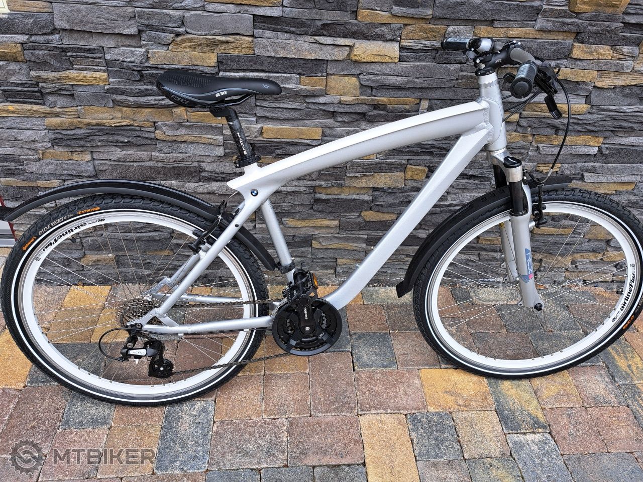 BMW Cruise Bike: Đẳng Cấp Xe Đạp Địa Hình Đa Năng Cho Người Đam Mê Khám Phá 1 bmw cruise bike - Hình 3
