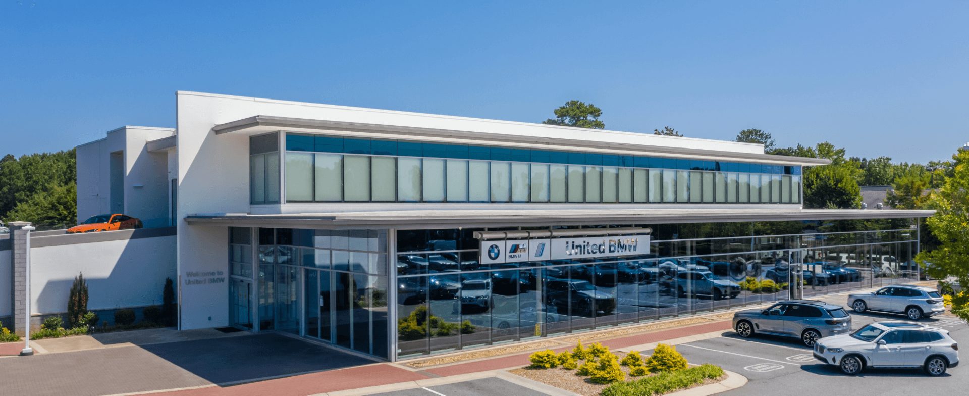 Kinh nghiệm chọn mua xe BMW chính hãng: Cẩm nang toàn diện về BMW Dealership 2 bmw dealership - Hình 4