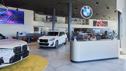 Kinh nghiệm chọn mua xe BMW chính hãng: Cẩm nang toàn diện về BMW Dealership 1 bmw dealership - Hình 5