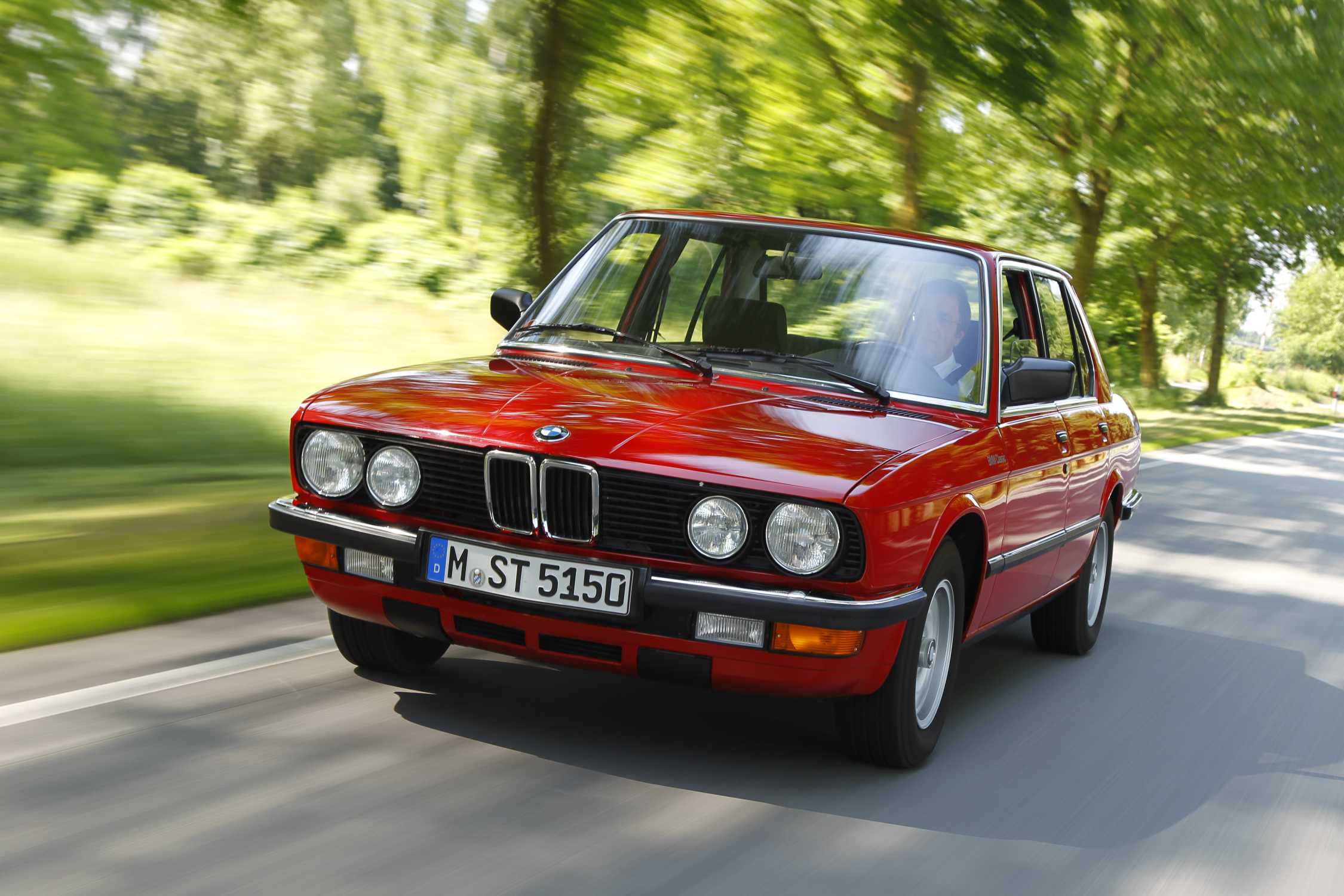 BMW Diesel: Động Cơ Dầu Hiệu Suất Cao Và Những Điều Cần Biết 1 bmw diesel - Hình 3