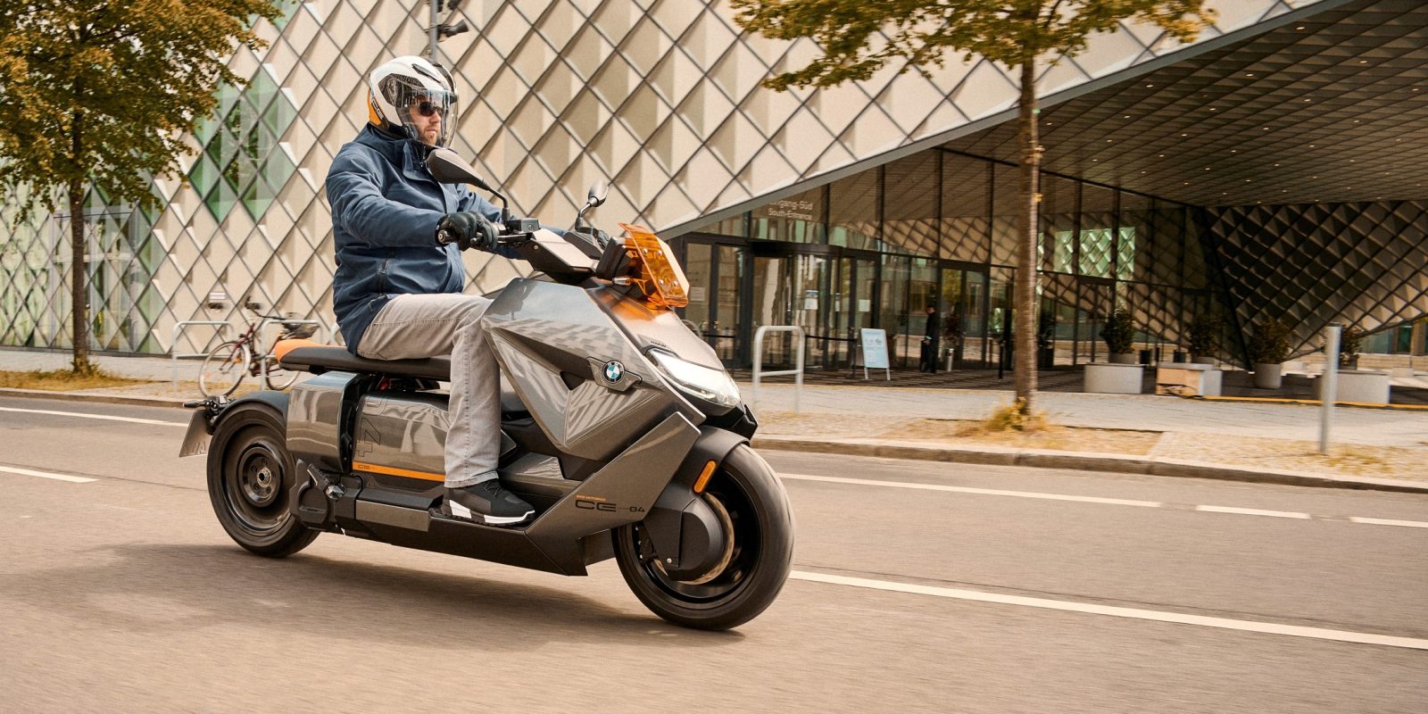 BMW E Scooter: Bước Chuyển Mình Của Huyền Thoại Xe Máy Điện Đức 3 bmw e scooter - Hình 3