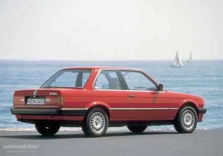 BMW E30 Cũ: Bí Kíp Chọn Mua, Kinh Nghiệm Sử Dụng Và Cảm Nhận Từ Tay Chơi Kỳ Cựu 1 bmw e30 cũ - Hình 5