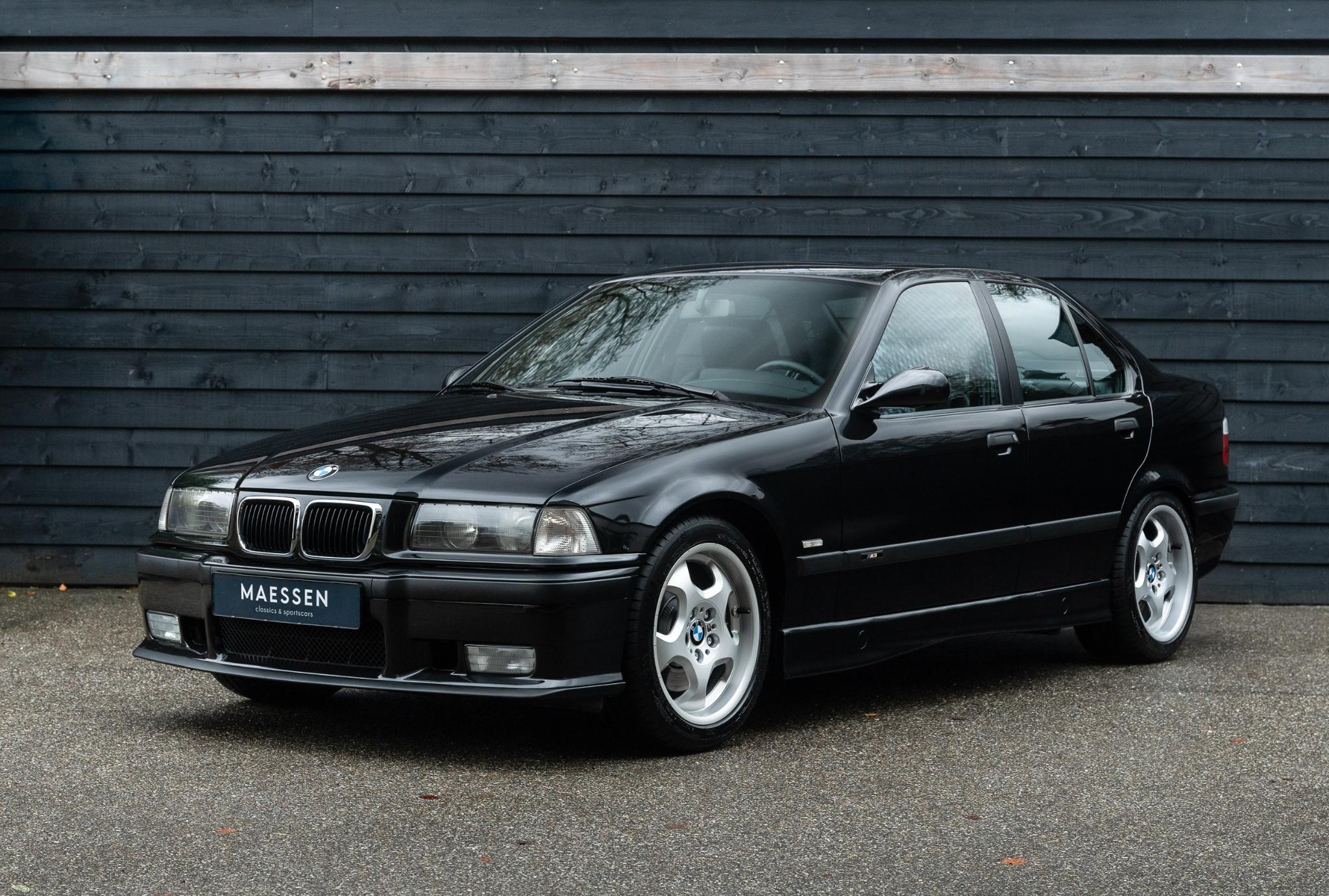 BMW E36: Huyền Thoại Dòng Xe Thể Thao Hạng Trung Định Nghĩa Lại Chuẩn Mực 1 bmw e36 - Hình 4