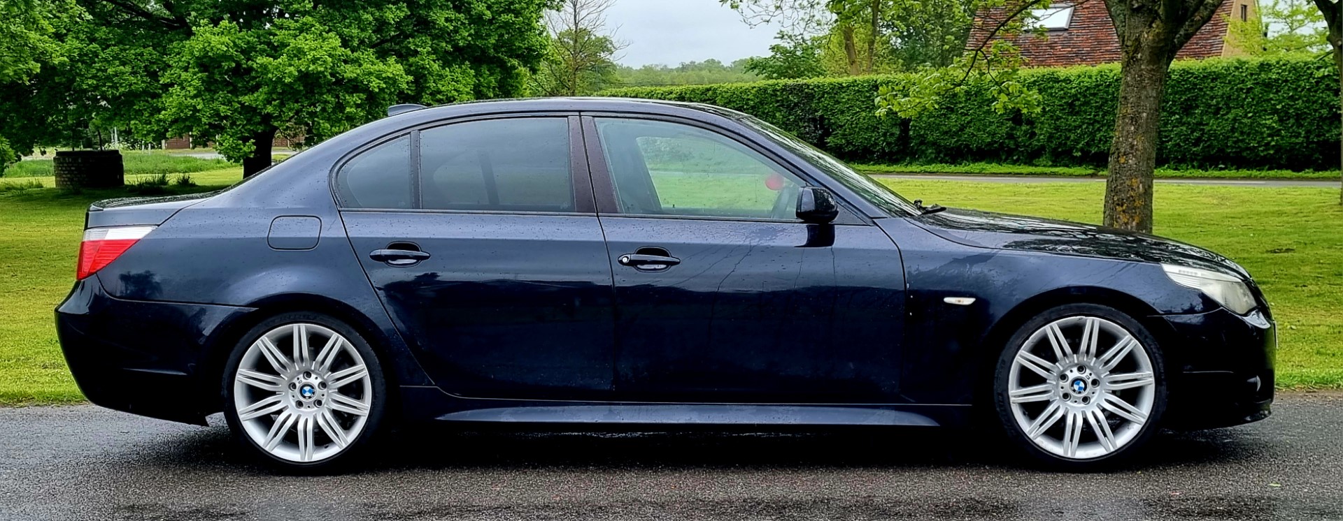 bmw e60 m sport - Hình 2