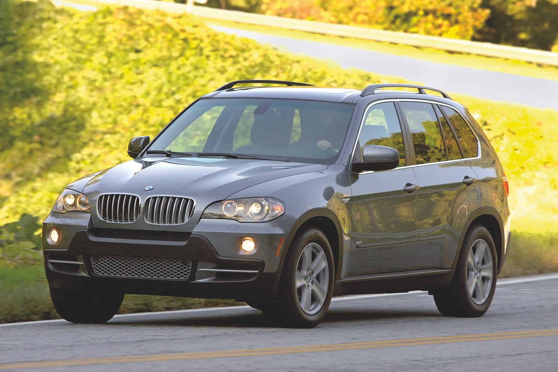 BMW E70: Đánh giá toàn diện về dòng xe SUV huyền thoại của người Đức 2 bmw e70 - Hình 3