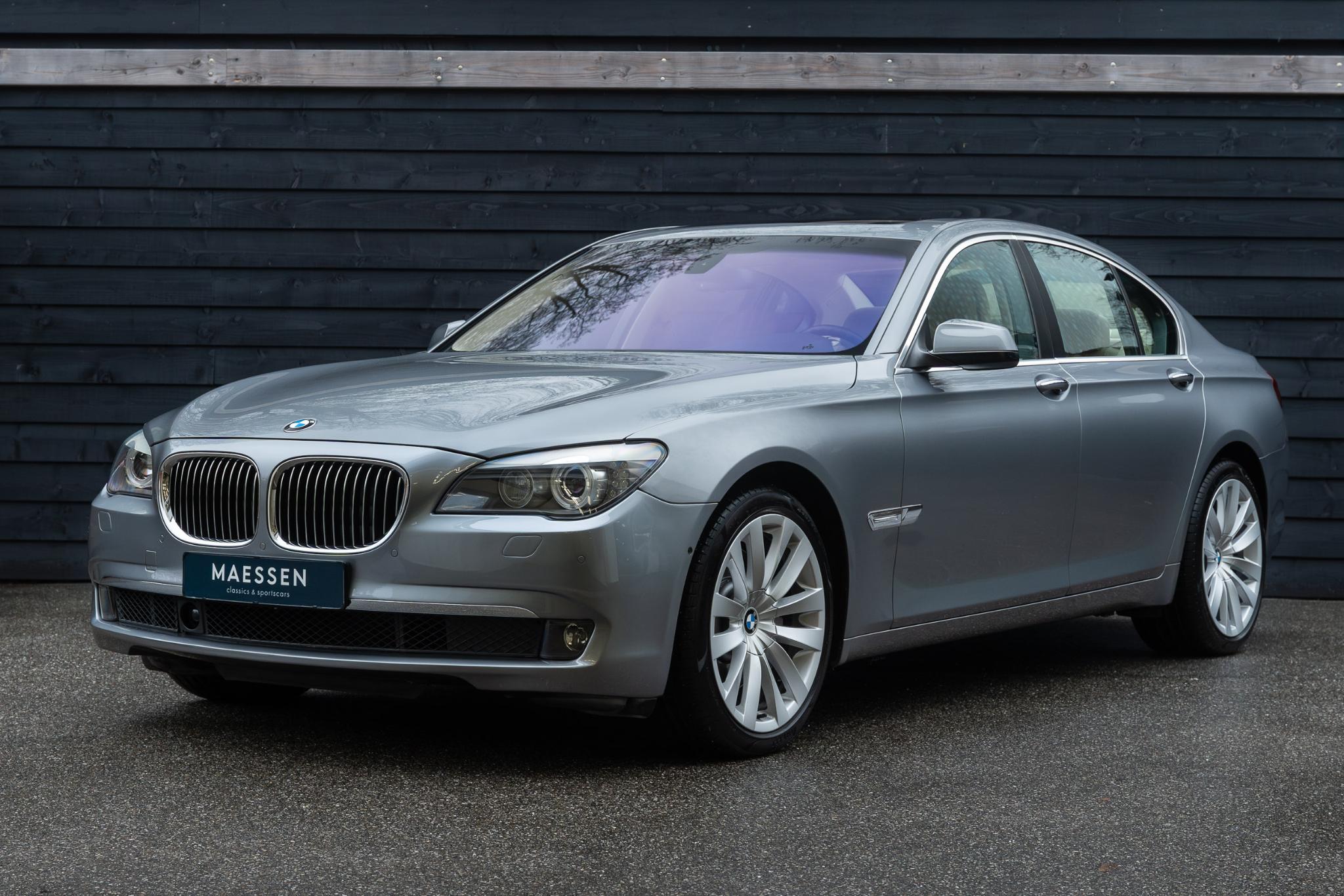 BMW F01: Đẳng Cấp Sedan Hạng Sang Thế Hệ Thứ 5 – Đánh Giá Chi Tiết Từ A-Z 4 bmw f01 - Hình 2