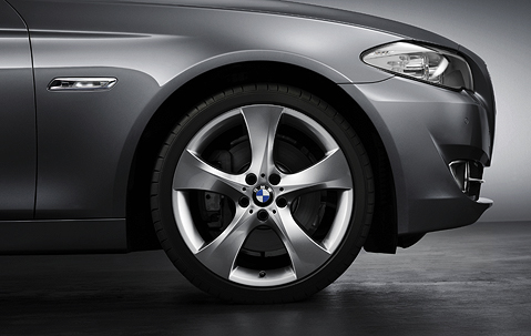 BMW F10 Wheels: Bí Quyết Chọn Mâm Xe Hoàn Hảo Cho Xe Của Bạn 4 bmw f10 wheels - Hình 1