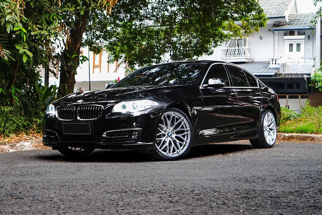 BMW F10 Wheels: Bí Quyết Chọn Mâm Xe Hoàn Hảo Cho Xe Của Bạn 2 bmw f10 wheels - Hình 3
