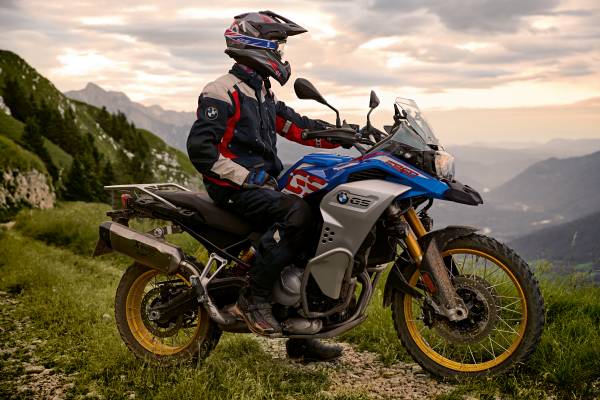 BMW F850GS Adventure: Chiếc Adventure Touring Đa Năng Cho Mọi Cung Đường 4 bmw f850gs adventure - Hình 2