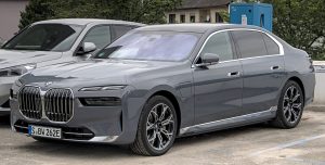 bmw g70
