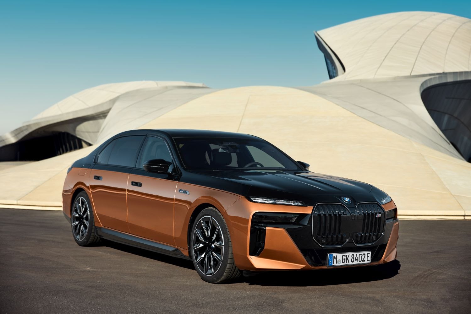 BMW G70: Đỉnh Cao Xa Xỉ và Công Nghệ Trong Thế Hệ Sedan Hàng Đầu 1 bmw g70 - Hình 5
