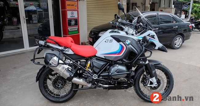 BMW GS 1200 Giá Bao Nhiêu? Bảng Giá Chi Tiết và Kinh Nghiệm Mua Xe 2024 3 bmw gs 1200 giá - Hình 2